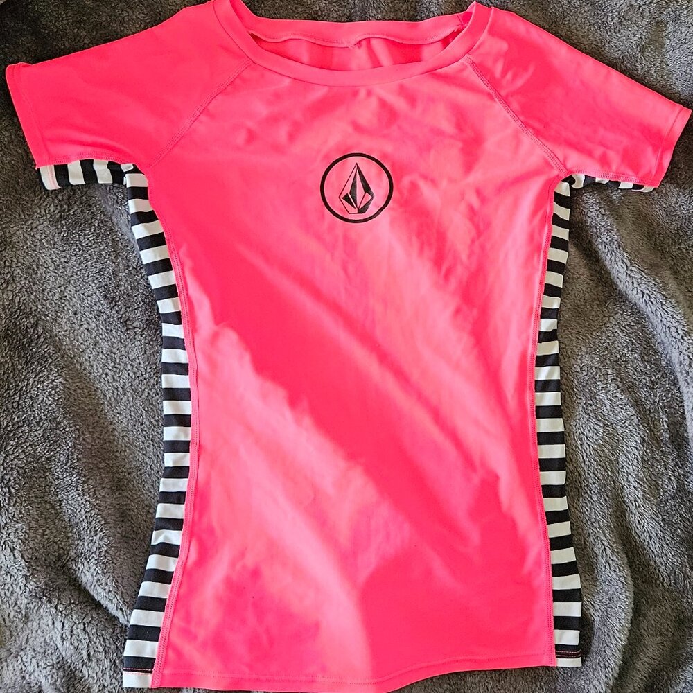 Women's Volcom rash guard